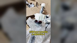 8-98202734-0 8982027340 ステアリングシャフトいすゞ D-MAX 4X2