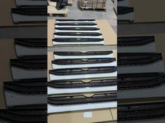 いすゞトラック車体部品