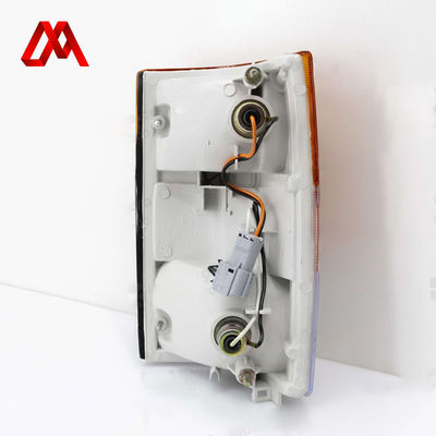 Right Side Smoked Corner Lamp for ISUZU ELF – IZUMI Auto Parts | 8-97855-007-0