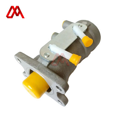 8-97100075-0 8971000750 8-97100075-1 8-97100075-2 brake master cylinder assembly for Isuzu NPR ELF NKR 4HF1 4BE1