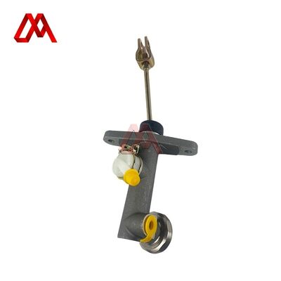 8-97300211-0 8-98117645-0 Clutch Master Cylinder Assembly 8973002110 8981176450 Suitable for ISUZU NKR77 4JH1 4JJ1