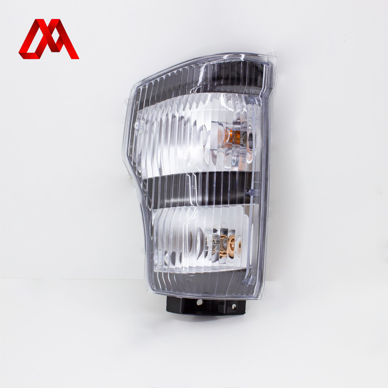 Left Corner Lamp for ISUZU ELF (from 2003) – IZUMI Auto Parts | 8-98010-892-0