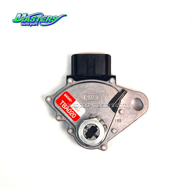 マスターズ 8-98189469-0 ギアシフト選択指示 898189469 ISUZU D-MAX